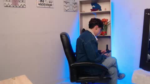 jeam_hot online show from 9, 9, 2025