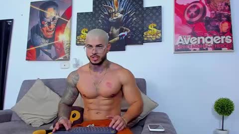 Jean  axelcrow       Modelo Independiente online show from 29, 12, 2024