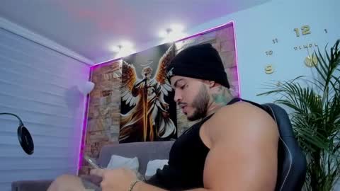 Jean  axelcrow       Modelo Independiente online show from 6, 5, 2026
