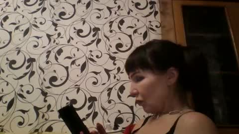 JeaneDavis online show from 4, 3, 2025