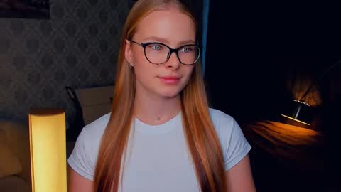 Snapshot of jeanicecoult chatting on 7, 10, 2025 Jenny online show from 7, 10, 2025