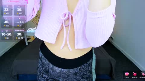 jeanniefox_ online show from 24, 1, 2025