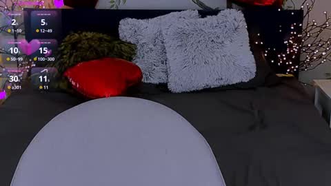 jeanniefox_ online show from 19, 2, 2025