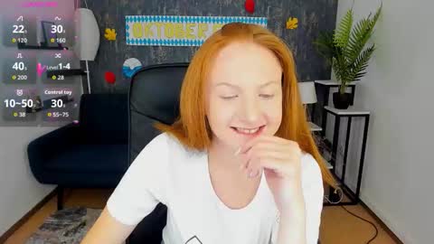 jeanniefox_ online show from 15, 9, 2025