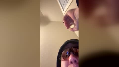 jeans3651000 online show from 21, 4, 2026