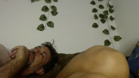 jeans_and_emma online show from 1, 3, 2025