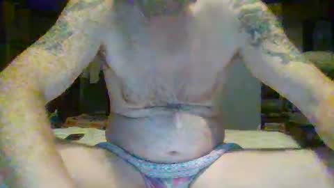 jearnold811938547 online show from 4, 10, 2025