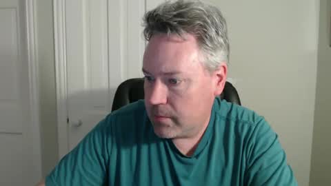 Snapshot of jeb5150 chatting on 22, 12, 2024 JE online show from 22, 12, 2024