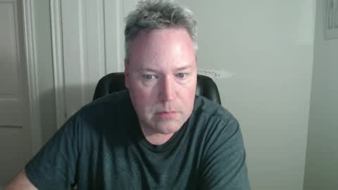 Snapshot of jeb5150 chatting on 21, 9, 2025 JE online show from 21, 9, 2025