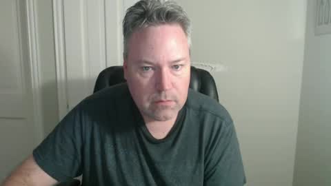 Snapshot of jeb5150 chatting on 6, 10, 2025 JE online show from 6, 10, 2025