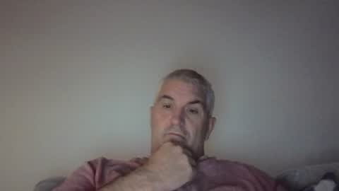 Snapshot of jecko71 chatting on 18, 12, 2025 dadbody71 online show from 18, 12, 2025