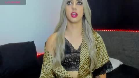  ashley   online show from 20, 11, 2025