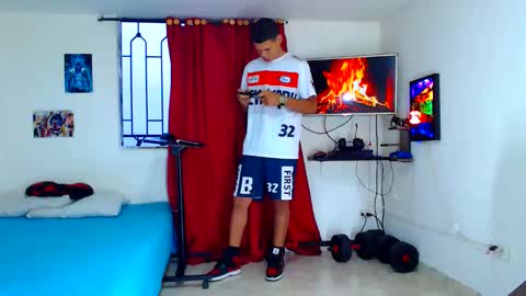 jeffer21_hot online show from 8, 6, 2026