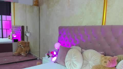 Jelisse online show from 6, 2, 2025