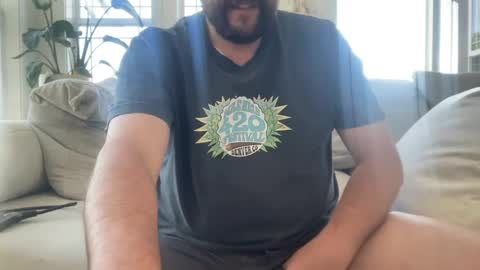 Snapshot of jellyfishfun chatting on 15, 6, 2026 Guy Jones online show from 15, 6, 2026