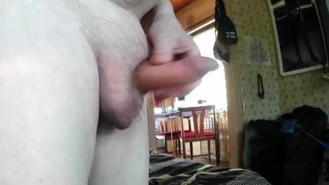 jellykulli online show from 15, 4, 2026