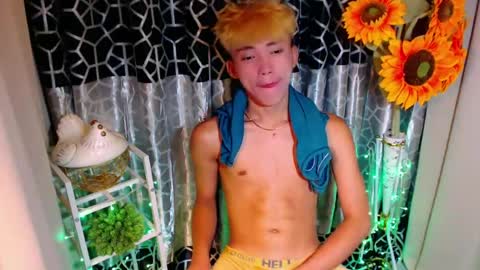 Snapshot of jemart_urnaughtboy chatting on 19, 6, 2026 jemart_urnaughtboy online show from 19, 6, 2026