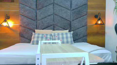 Snapshot of jenacooper__ chatting on 4, 6, 2026 Jena online show from 4, 6, 2026