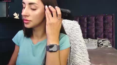 Snapshot of jeniferstone chatting on 24, 7, 2026 Kira online show from 24, 7, 2026