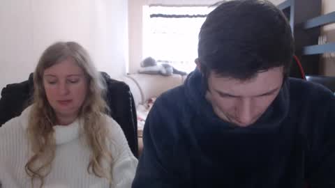 JenisAndPeter online show from 6, 3, 2025