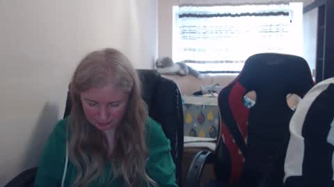 JenisAndPeter online show from 15, 4, 2026