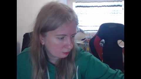 JenisAndPeter online show from 16, 4, 2026