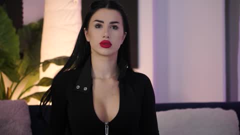 jenna_day online show from 4, 10, 2025