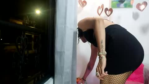 Snapshot of jenna_grey24 chatting on 26, 11, 2025 Isabella online show from 26, 11, 2025