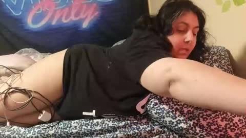  Dragon Queen. Be my Dragon --  and  online show from 19, 4, 2026