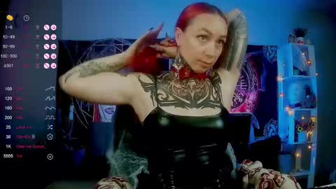 Snapshot of jennalovvee chatting on 28, 10, 2025 Mrs. Jenna online show from 28, 10, 2025