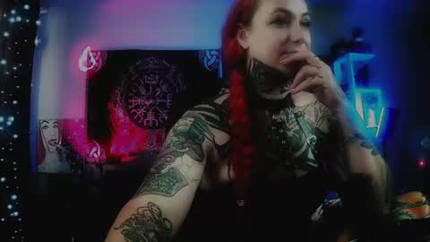 Mrs. Jenna online show from 24, 6, 2026