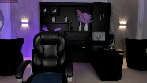 Jenna Olson  online show from 31, 5, 2026