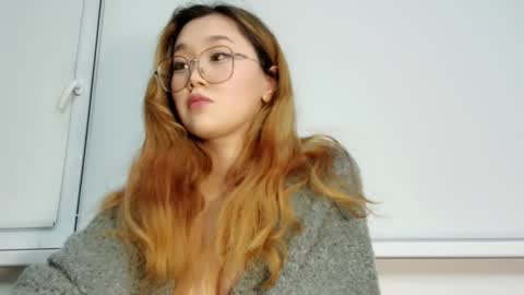 Snapshot of jennatyan chatting on 20, 11, 2025 JENNA online show from 20, 11, 2025