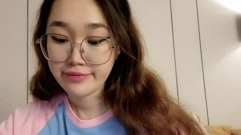 Snapshot of jennatyan chatting on 9, 6, 2026 JENNA online show from 9, 6, 2026