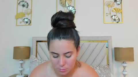 Snapshot of jenner_madison chatting on 4, 7, 2026 jenner_madison online show from 4, 7, 2026