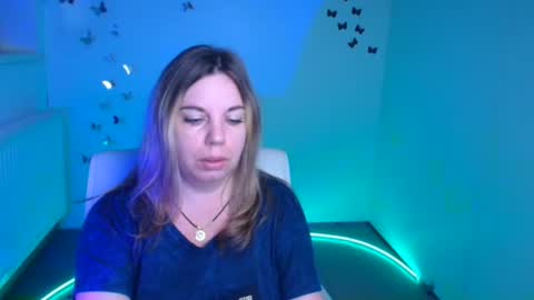 Jennifer online show from 27, 9, 2025