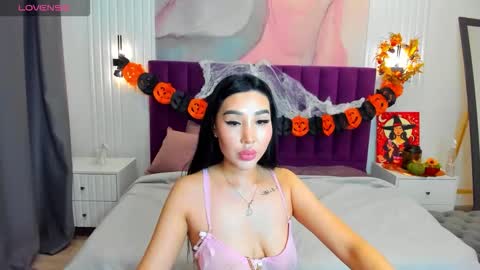 Jennifer online show from 1, 11, 2025