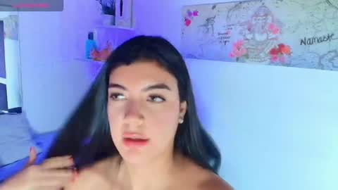 Snapshot of jennifer_scot chatting on 26, 10, 2025 JENNIFER online show from 26, 10, 2025