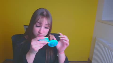 Jennifer online show from 25, 12, 2024