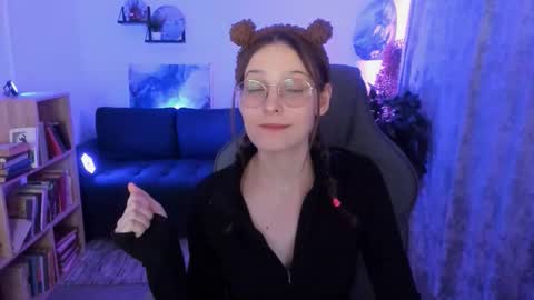 jenniferkiim online show from 23, 2, 2026