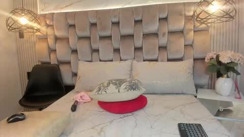 Jennsexy  online show from 6, 3, 2025