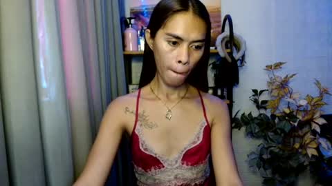 PRETTY JENNY online show from 2, 7, 2026