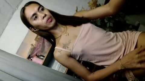 PRETTY JENNY online show from 17, 7, 2026