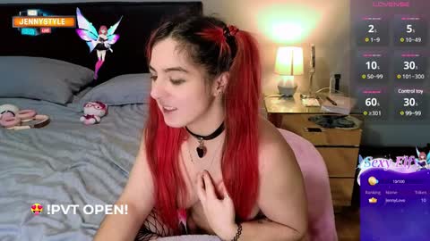 Snapshot of jenny_style chatting on 1, 1, 2025 JennyStyle online show from 1, 1, 2025