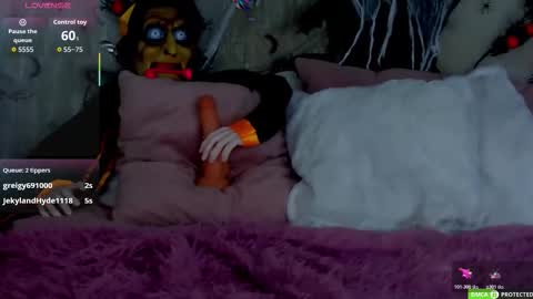 Jenny Ferguson online show from 24, 10, 2025