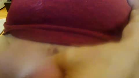 Snapshot of jepn1112 chatting on 22, 12, 2024 JoeEBear online show from 22, 12, 2024