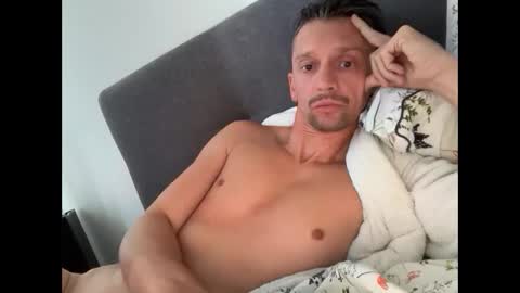 Snapshot of jeremaie44 chatting on 7, 10, 2025 jeremaie44 online show from 7, 10, 2025