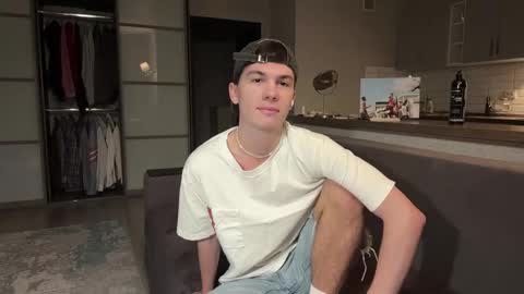 jeremy1scott online show from 12, 11, 2025