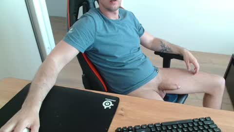 Boy likes daddies online show from 3, 5, 2026