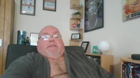 Snapshot of jerseyhammer01 chatting on 12, 2, 2025 Harry online show from 12, 2, 2025